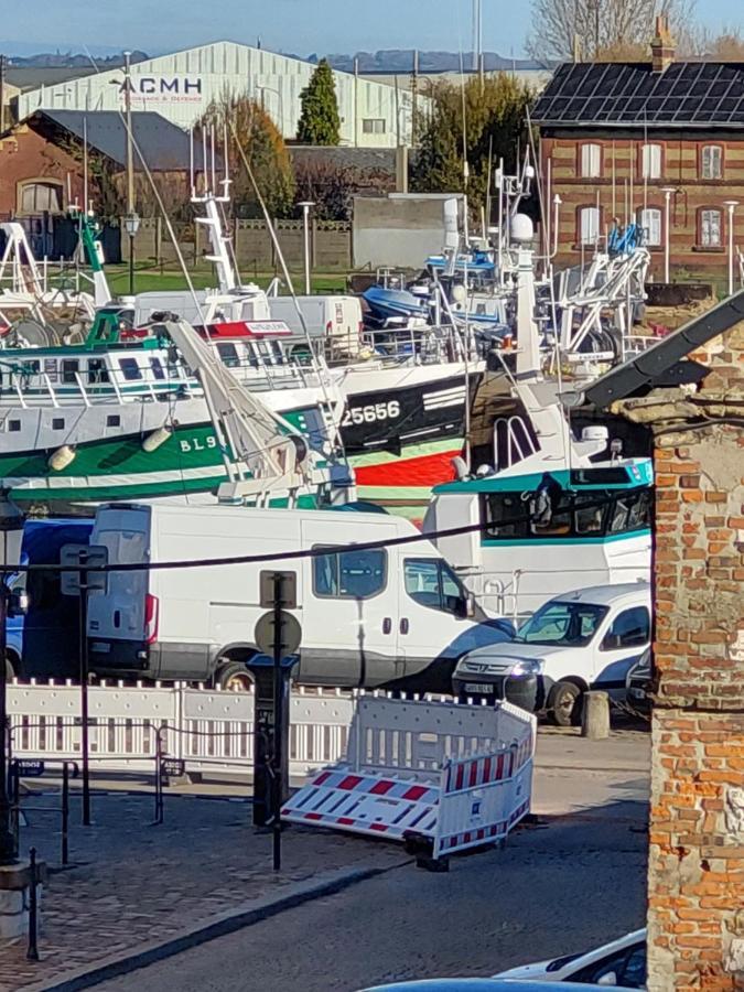 Un Brin De Fantaisie Dans Le Centre De Honfleur Apartamento Exterior foto