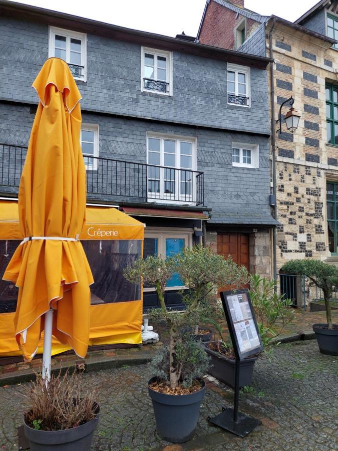 Un Brin De Fantaisie Dans Le Centre De Honfleur Apartamento Exterior foto